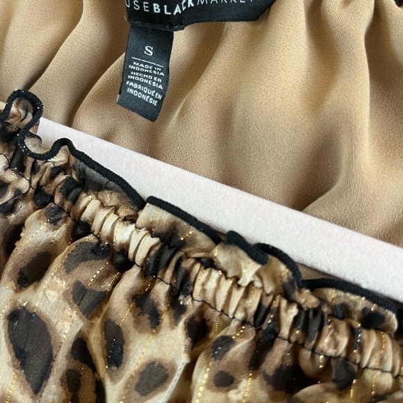 Women's size small animal print top - Picture 7 of 7